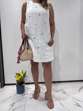 C&C California White Linen Top with Subtle Texture